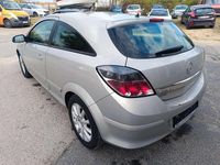 Gebraucht Opel Astra Edition+ 105 PS (77 kW) 2007 Pannacotta m2 Coupé