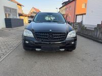 Second-hand Mercedes ML280 190 CP (139 kW) 2007 Negru SUV