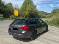 Gebraucht Opel Astra 120 PS (88 kW) 2012 Grau Kombi