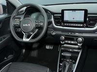 Neu Kia Stonic 101 PS (74 kW) 2025 Weiß SUV