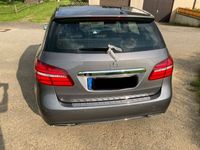 gebraucht Mercedes B200 Urban LED AHK Glasdach