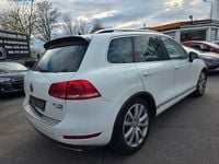 Gebraucht VW Touareg 245 PS (180 kW) 2012 Weiß SUV