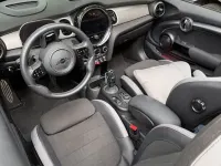 Gebraucht Mini John Cooper Works 231 PS (169 kW) 2023 Grün Kleinwagen