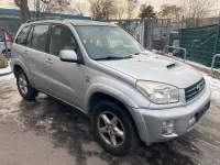 Gebraucht Toyota RAV4 116 PS (85 kW) 2003 Silber SUV