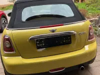 Gebraucht Mini Cooper Cabriolet 119 PS (87 kW) 2010 Gelb Cabrio