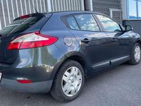 Gebraucht Renault Mégane 101 PS (74 kW) 2013 Grau Limousine