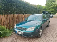Gebraucht Ford Mondeo Ghia 125 PS (91 kW) 2001 Grün Limousine