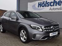 Gebraucht Mercedes GLA180 122 PS (89 kW) 2017 Mountaingrau SUV