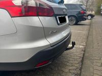 Gebraucht Ford Focus 116 PS (85 kW) 2011 Silber Kombi