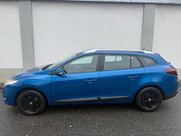 Gebraucht Renault Mégane GrandTour Expression 90 PS (66 kW) 2012 Blau Kombi
