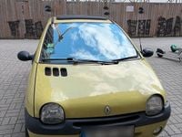Gebraucht Renault Twingo 55 PS (40 kW) 1999 Gelb Kleinwagen