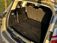 Gebraucht Ford S-MAX Titanium 179 PS (131 kW) 2017 Silber Van / Kleinbus