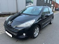 gebraucht Peugeot 207 1.4 L Klima/Panoramadach/PDC/Zahnriemen neu.