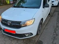 Gebraucht Dacia Sandero 73 PS (53 kW) 2018 Weiß Limousine