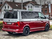 Gebraucht VW Multivan Sportline 230 PS (169 kW) 2024 Bicolor reflexsilber/fortananr Van