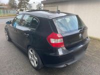 Gebraucht BMW 118 122 PS (89 kW) 2006 Schwarz Kleinwagen