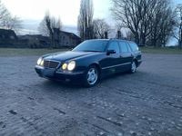 Gebraucht Mercedes E280 200 PS (147 kW) 2000 Blau Kombi