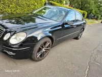 Gebraucht Mercedes E500 388 PS (285 kW) 2007 Schwarz Limousine