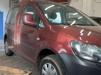 Gebraucht VW Caddy Trendline 102 PS (75 kW) 2011 Lavarot metallic Van / Kleinbus