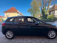 Używany BMW 220 190 KM (139 kW) 2015 Czarny Kombi
