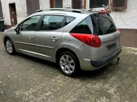 Gebraucht Peugeot 207 124 PS (91 kW) 2008 Silber Kombi