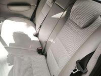 Second-hand Mercedes E200 193 CP (141 kW) 2007 Albastru Break