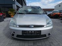 Gebraucht Ford Fiesta Ghia 101 PS (74 kW) 2002 Grau metallic Kleinwagen