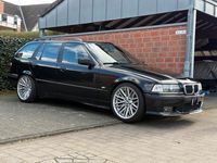 Gebraucht BMW 328 193 PS (141 kW) 1995 Schwarz Kombi