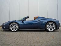 Gebraucht Ferrari 296 829 PS (609 kW) 2025 Blau Cabrio