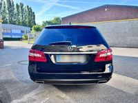 Gebraucht Mercedes E350 265 PS (194 kW) 2011 Schwarz Kombi