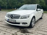 Gebraucht Mercedes C180 156 PS (114 kW) 2009 Weiß Limousine