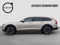 Gebraucht Volvo V90 CC Ultimate 250 PS (183 kW) 2024 Beige Kombi