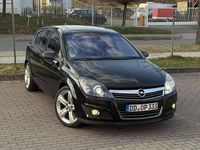 Gebraucht Opel Astra 200 PS (147 kW) 2009 Schwarz Kleinwagen