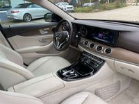 gebraucht Mercedes E220 E 220Lim. 4M Exclusive Comand Beam Pano 360 AHK