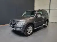 Gebraucht Mitsubishi Pajero Top 200 PS (147 kW) 2015 Mineralgrau (m) SUV