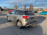 Gebraucht Suzuki Vitara Active 120 PS (88 kW) 2015 Grau SUV