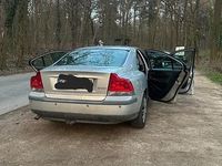 Gebraucht Volvo S60 140 PS (102 kW) 2001 Silber Limousine