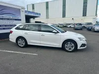 Gebraucht Skoda Octavia Ambition 150 PS (110 kW) 2023 Weiß Kombi
