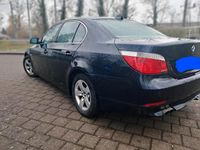 Gebraucht BMW 530 231 PS (169 kW) 2006 Blau Limousine