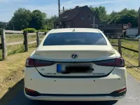 Gebraucht Lexus ES300H 178 PS (130 kW) 2023 Grau Limousine