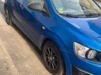 Gebraucht Chevrolet Aveo 69 PS (50 kW) 2012 Blau Kleinwagen