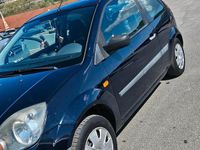 Gebraucht Ford Fiesta 60 PS (44 kW) 2006 Blau Kleinwagen