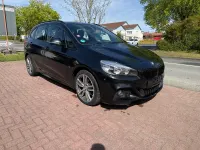 Gebraucht BMW 218 Active Tourer M Sport 150 PS (110 kW) 2017 Saphirschwarz Van / Kleinbus