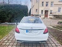Gebraucht Mercedes C300 245 PS (180 kW) 2019 Weiß Limousine