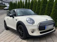 Usata Mini Cooper D 116 CV (85 kW) 2015 Beige Utilitaria