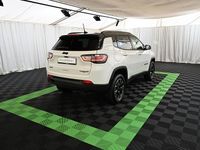 Gebraucht Jeep Compass Trailhawk 177 PS (130 kW) 2024 Weiß SUV