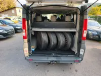 Gebraucht Opel Vivaro 114 PS (83 kW) 2008 Silber Van / Kleinbus