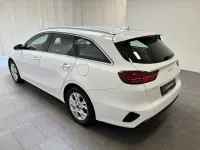 Gebraucht Kia Ceed Vision 136 PS (100 kW) 2023 Weiß Kleinwagen