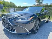 Gebraucht Lexus ES300H 178 PS (130 kW) 2023 Schwarz Limousine