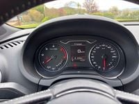 Gebraucht Audi A3 S-Line 150 PS (110 kW) 2016 Weiß Limousine